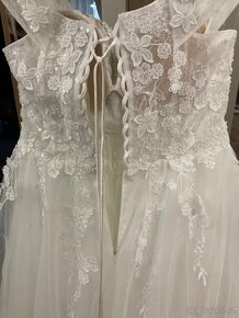 Svatební šaty - 6