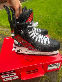Ccm Jetspeed ft6 pro, /7.5/ - 6