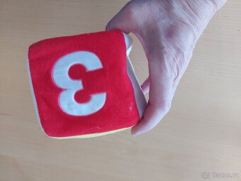 Chratítko - kostka s číslicemi - 6
