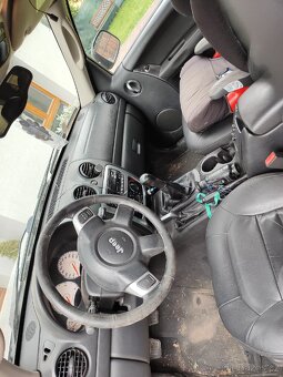 Jeep Cherokee KJ 4x4, 2.5crd, 105kW - 6