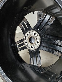 Orig. VW Golf R 5x112 Letní 235/35/19 - 6