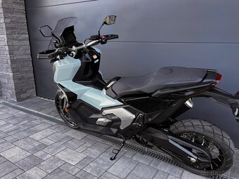 Honda X-adv 750 10/2024 - 6