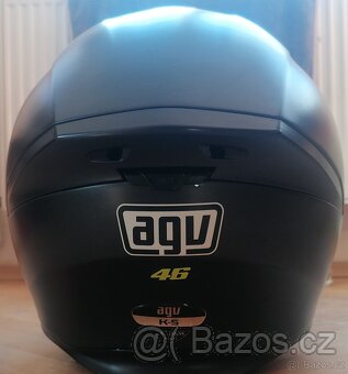 Prodám krásnou zachovalou silniční helmu agv K-5 - 6