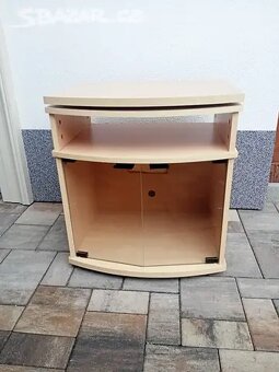 Prodám TV stolek - 6