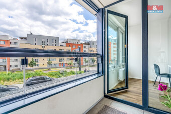 Prodej bytu 1+kk, 42 m², Praha, ul. Holečkova - 6