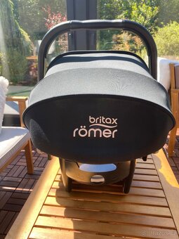Britax vajíčko se základnou isofix - 6