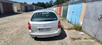 Prodám Xsara Picasso 1,8 benzín r.v.2003 - 6