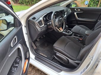 Kia Ceed 1.6 crdi,85kw,r.v.2021,77000km,dph. - 6