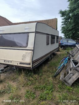 Karavan dvouosy - 6