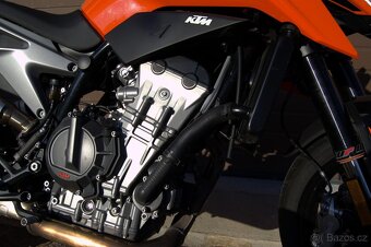 KTM Duke 790 r.v. 2024 - 3600km - 6