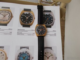 luxusni nenošene funkcni hodinky prim rok 1978 top - 6