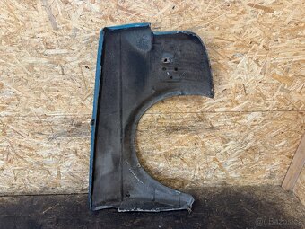 LEVÝ PŘEDNÍ BLATNÍK VOLKSWAGEN GOLF 2 - 6