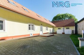 Prodej rodinného domu 7+1, 430 m2, Černé Voděrady - 6