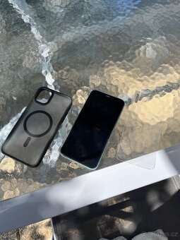 Apple iPhone 11 64GB zelený - 6