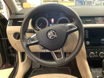 Š.Octavia 1.6TDi 85kw DSG STYLE po 1.majiteli - 6