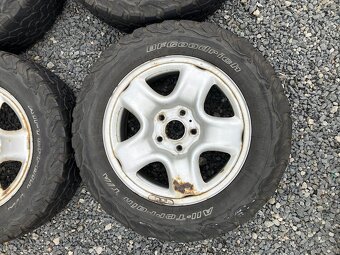 BF Goodrich AllTerrain 215/65 R16 na discích 5x114.3 - 6