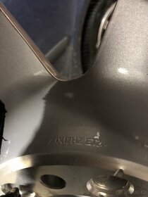 Nova sada alu kol r17 Audi 5x112 - 6