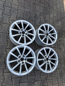 Alu Audi 5x112r17 7,5J ET 36 - 6