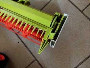 Kombajn Claas Lexion 480 Bruder 02120
- 6