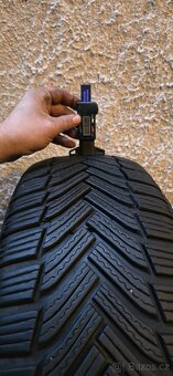 205/55/17 Michelin - zimní - pošlu poštou 1026. - 6