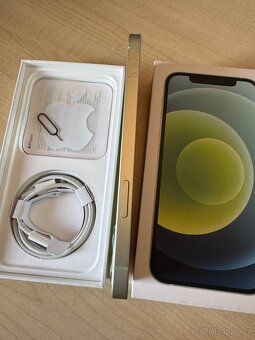 iPhone 12 - 64 GB - top stav - 6