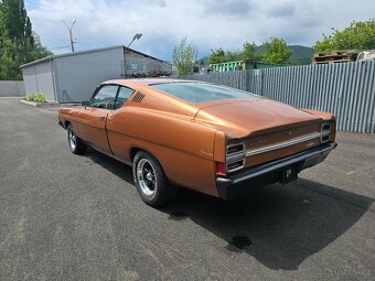 Ford Fairlane fastback - 6