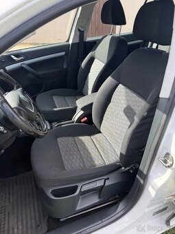 Škoda Octavia II Combi Facelift 2.0 TDi 103 kW DSG, 2012 - 6
