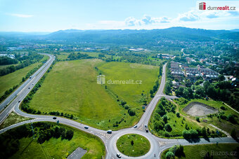 Prodej pozemku pro komerční využití v Karlových Varech - 6