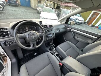 Vw touran 1.6tdi Super stav - 6