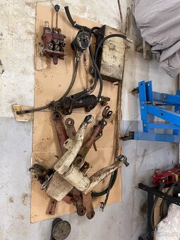 Hydraulika na traktor - 6