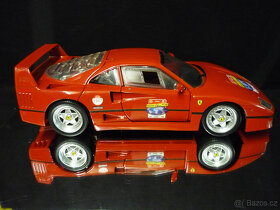 Ferrari F40 Hot Wheels 1/18 - 6