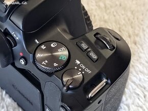 Canon 250D + 18-55 IS STM krabice, 64GB, záruka - 6
