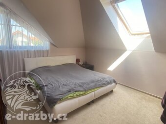 Rodinný dům 6+kk se zahradou , obec Zdiby, okr. Praha-východ - 6