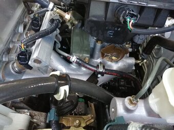 Honda civic coupe 6g 1.6i 81.500km najeto - 6
