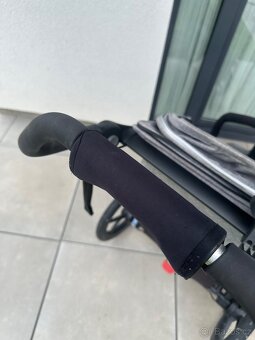 Thule Urban Glide 2 s korbou - 6