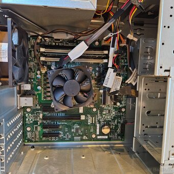 Server HP Proliant ML10 Gen9 - 6
