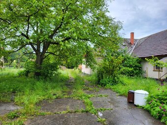 🏡 Prostorný dvougenerační dům s rozlehlým pozemkem Bělá u L - 6