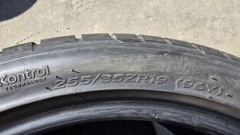 Letní pneu 255/35/19 Hankook - 6