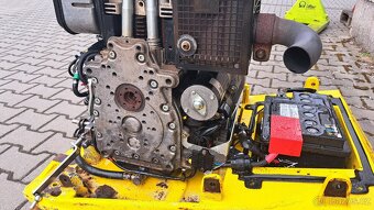 Motor Hatz 1D81S Top stav 150mth - 6