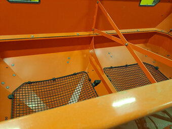 Rozmetadlo průmyslových hnojiv RAUCH AXIS H 30.2 - 6