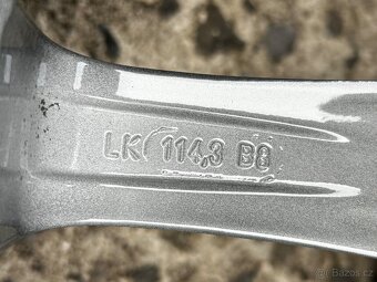 5x114,3 r17, alu kola , 215/60/17 - 6