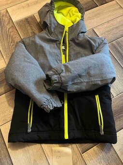 Zimní bundy, oteplovačky a kombinéza - 6