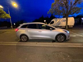 Kia Ceed 1.6Crdi 100kW NAVI - 6