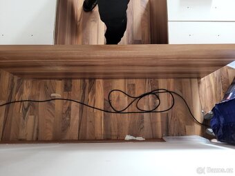 Psací stůl 145 x 60 x 76,5 - 6