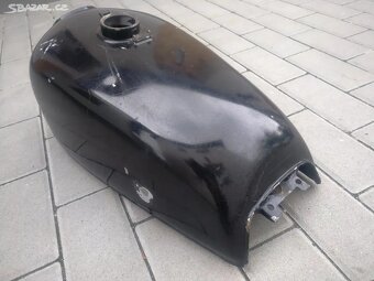 Nádrž Honda CB 250G - 6