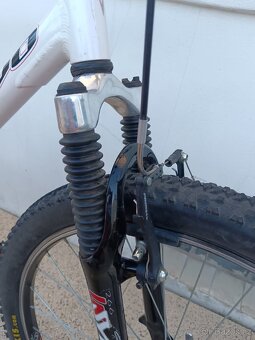 Horské kolo Ravo - 6