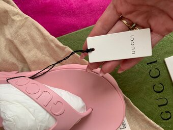 Gucci pantofle - rubber shiny - 6