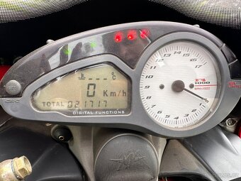 Mv Agusta F4 1000 - 6