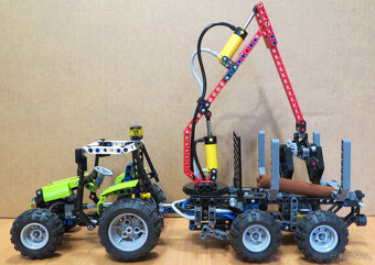 LEGO 8049 Traktor s valníkem na klády - 6