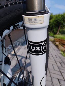 Celoodpružené horské kolo Giant Anthem X 26" vel. M - 6